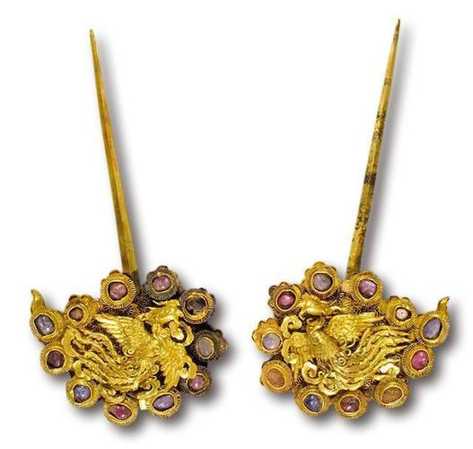 簪钗花钿锁云鬓—明代江西藩王墓出土头饰赏析