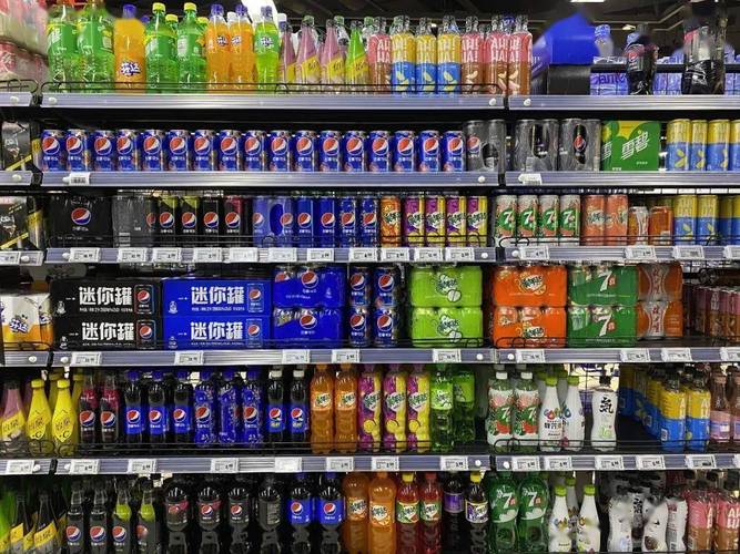 撕开饮料巨头的铁幕,国产汽水攻防战