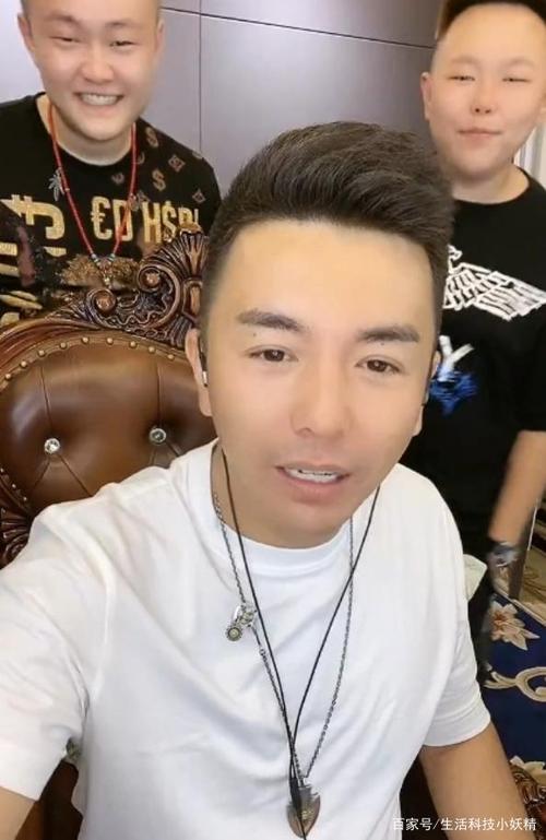 网红教父利哥,爆料来到新平台,就两个目的!