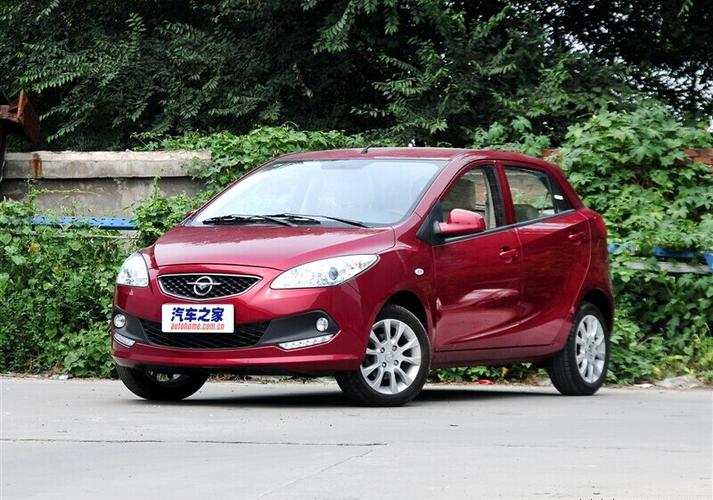 海马汽车1.3排量,92匹马力图片及报价