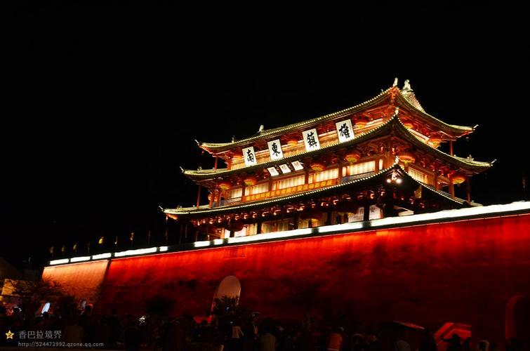 标题:燕归古镇--建水朝阳楼夜景