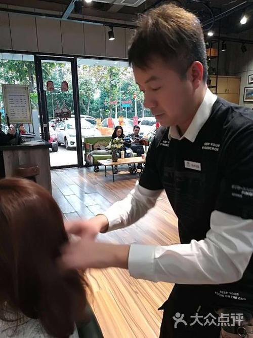 一佳造型(金沙店)图片 - 第2张