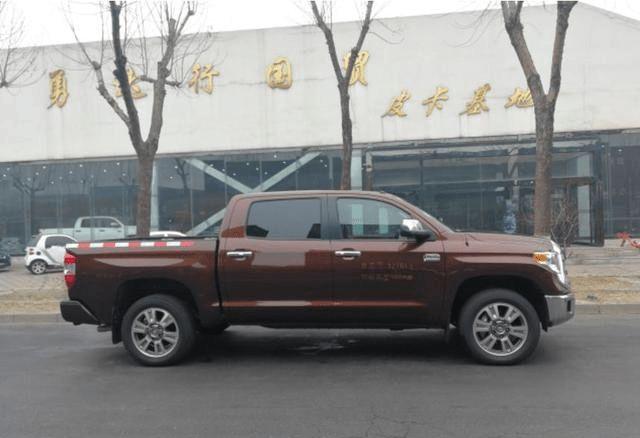 丰田这款纯进口皮卡越野不输酷路泽仅售不到44万