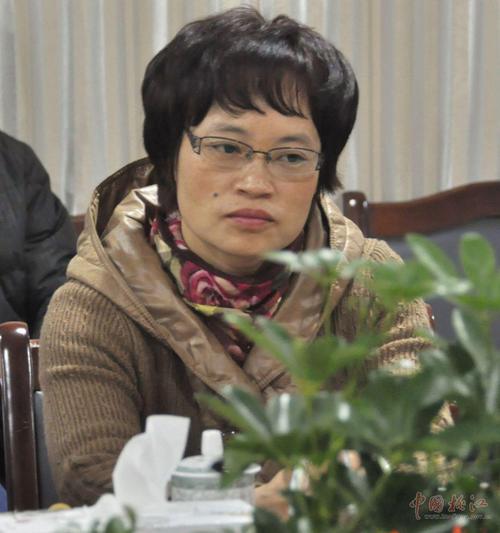 县委常委,组织部长,统战部长,县委党校第一校长罗晓皓出席会议 胡艳芳