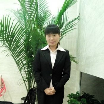 李亚梅简历照片