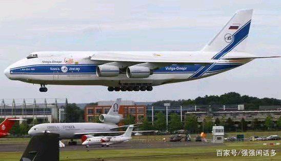 苏式工业风安124鲁斯兰运输机