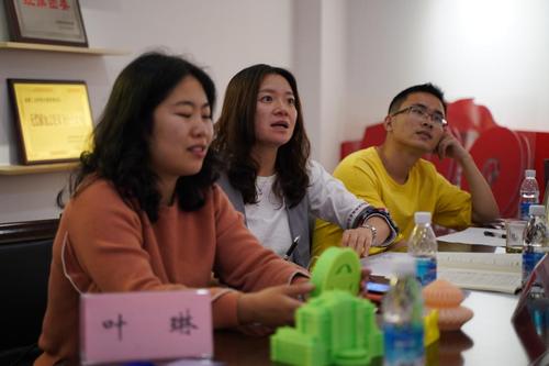 首页 新闻中心 校园文化 正文   (撰稿:冯元辉,高晓玲;审稿:朱薇薇)