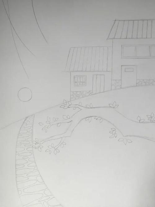 首先我们采用竖向构图,用铅笔勾勒出画面大概的构图,安排各个主要元素