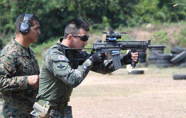 韩国拉风新型突击步枪,前身是k2突击步枪,为何没受到追捧?