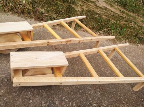 小孩子户外游戏道具玩具木头推车手推车独轮推车木制推车坐人推车