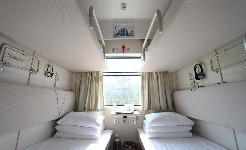 动卧跟高级动卧什么区别