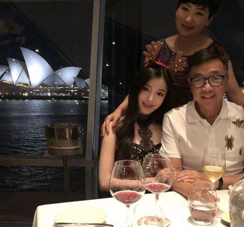 差点成为赌王儿媳的她,竟出轨孕期闺蜜丑老公,名媛陈可欣不简单