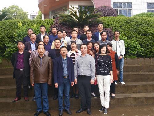 校际共交流,取长补短提质量――栗山学校与祁东二中初中部教学交流