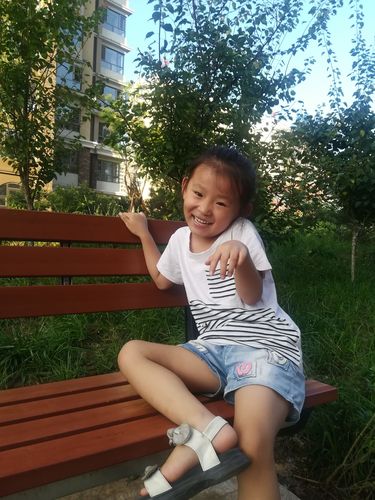 刘艺淼