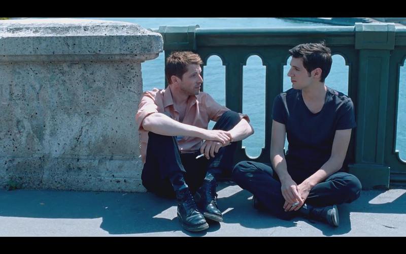 一个人的孤岛拆成两部电影