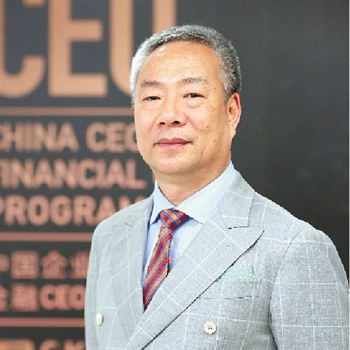 报喜鸟集团董事长 吴志泽