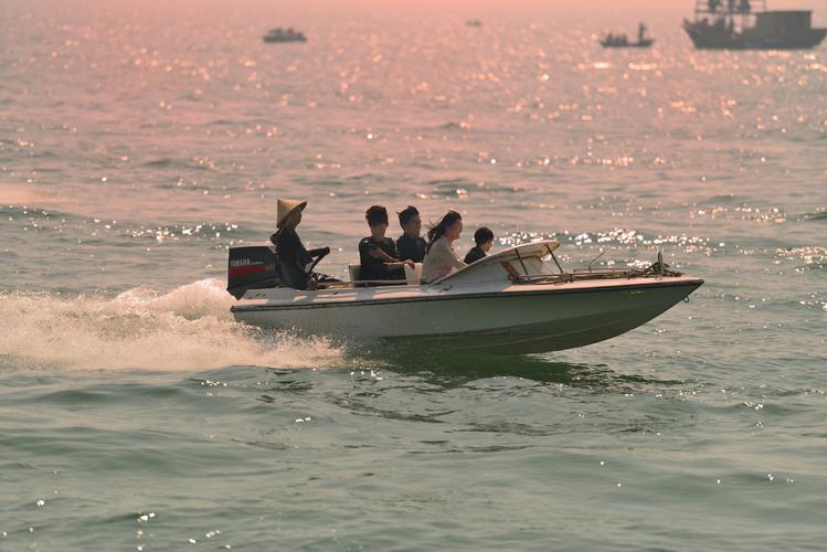 海上快艇抓拍