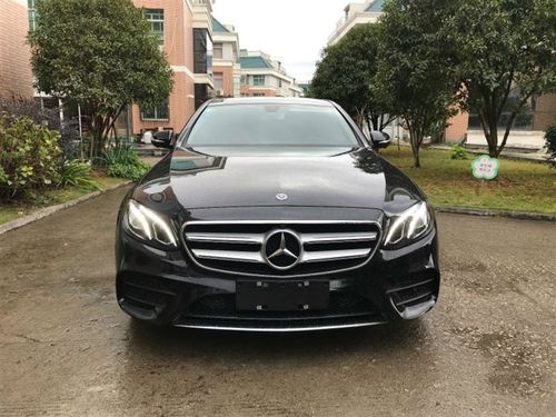 2019年01月奔驰 奔驰e级  2019款 e 300 l 运动豪华型