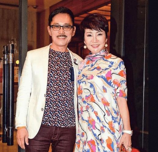 狄波拉:29岁生谢霆锋,离婚后与谢贤毫不避嫌,现任丈夫