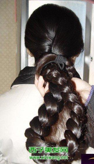 大辫子女人发型(3)