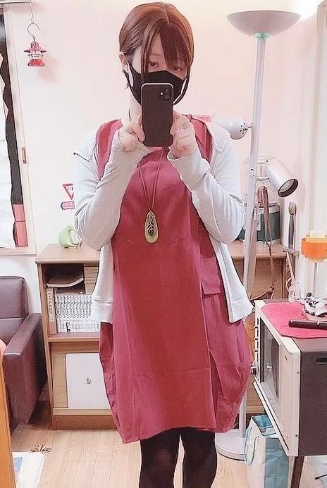 这位男漫画家"超勇",设计女装找不到模特,只能自己穿了