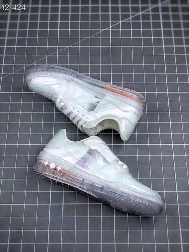 lv透明男鞋控 trainer透明变色龙运动鞋,新品幻彩透明