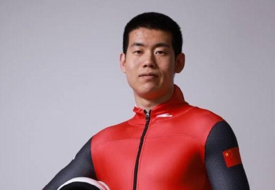闫文港创造历史15年建立国家队22年拿奥运奖牌向中国队致敬