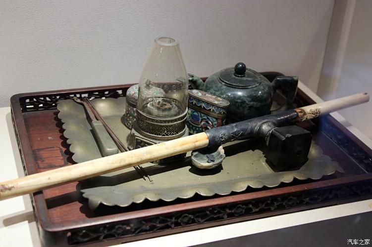 抽大烟的器具