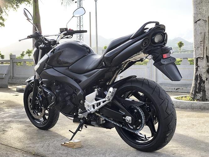 16年铃木gsr400小bk未来战士跨骑摩托车