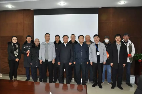 祝业精会长,张兴桥局长,孙晓东副局长走访慰问旭阳