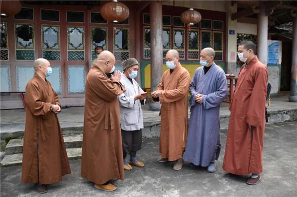 福建省佛教协会副会长世起法师一行赴宁德检查疫情防控和安全隐患排查