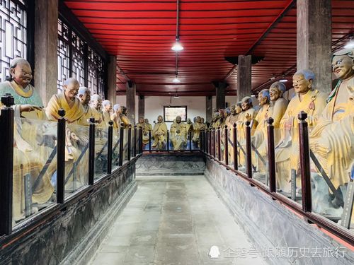 这可是与北京碧云寺,苏州西园寺,武汉归元寺齐名的中国四大罗汉堂之