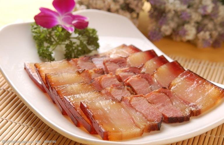 关键词:安化腊肉 腊肉 清蒸腊肉 湘菜 美食 传统美食 餐饮美食 摄影