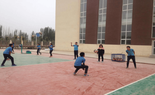 喀什市特区高级中学阳光体育活动简报6