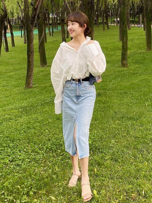 夏天,小个子如何穿得显高又时髦?看这位155时尚博主的穿搭示范