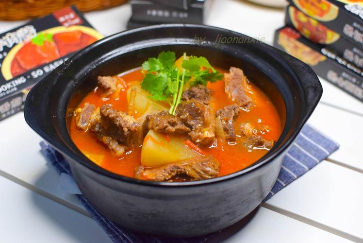 西红柿炖牛肉直接下锅肯定不行老厨师教我这样做超鲜美