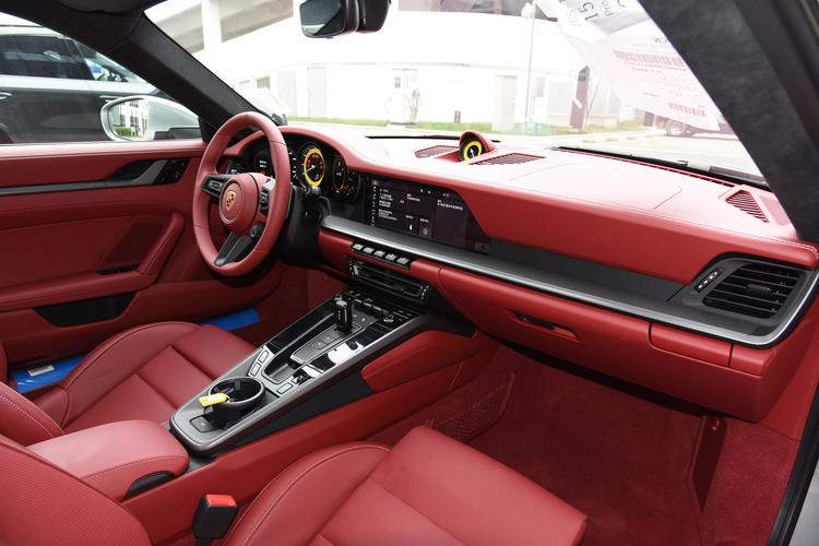 保时捷911内饰-空间-发动机-易车