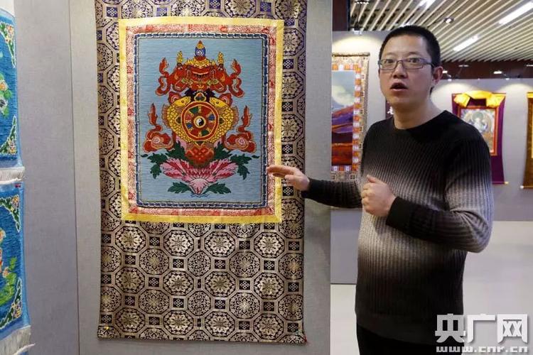 弘扬传统文化 青海举办西宁非物质文化遗产展