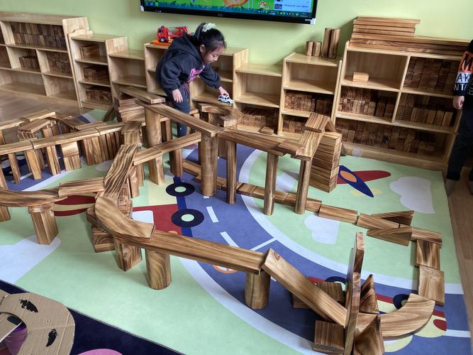 金城幼儿园大一班建构课精彩集锦《立交桥》