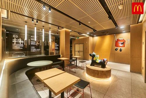 刚刚麦当劳中国ceo说今年开店数要破记录还更绿了