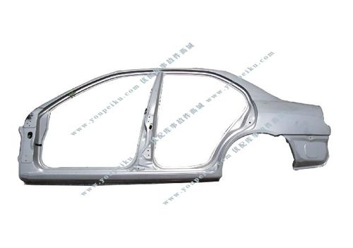 东南菱帅整体侧围左