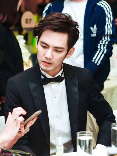 男星颜值——钟汉良 高清壁纸大全