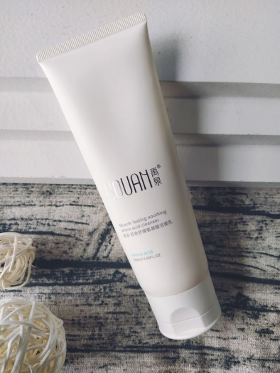 禹泉小分子氨基酸洗面奶