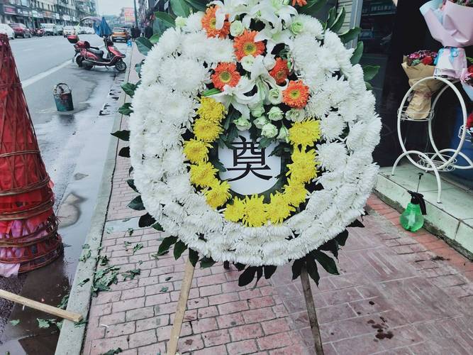 悼念鲜花预订注意事项_逝者_花圈_什么