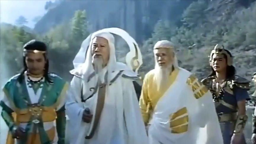 封神太上老君不愧是大师兄通天教主元始天尊见了也要乖乖听话