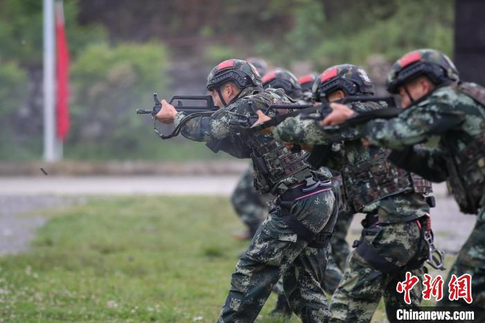直击武警贵州总队机动支队第二届技能大赛
