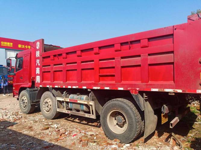 汽摩及配件 商用车 货车 二手自卸车,前四后四自卸车,二手轩德前四后