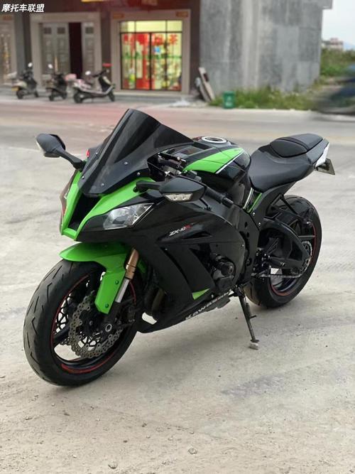12年川崎zx10r大牛,最高配带abs,原版原灯原后视镜