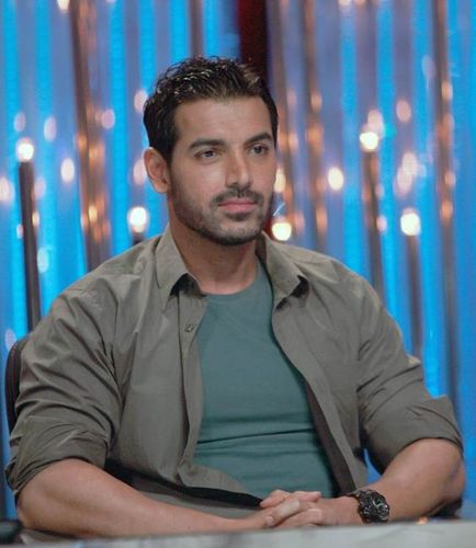 john abraham new short hairstyles
