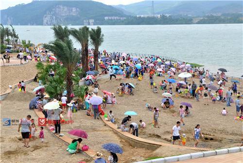 其它 正文  五处人工沙滩分别为:金沙角沙滩,静兰沙滩,铁桥西沙滩,在